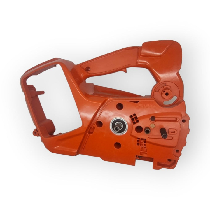 Gruppo carter 5810538-02 nel gruppo I Pezzi Di Ricambio / Pezzi di ricambio Motoseghe / Pezzi di ricambio Husqvarna T536Li XP presso GPLSHOP (5810538-02)