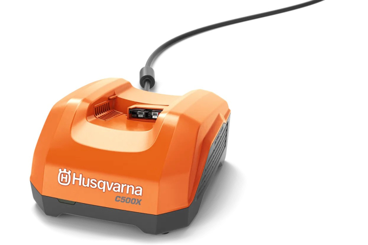 Husqvarna Caricabatterie C500X nel gruppo Prodotti per lavori forestali e giardinaggio Husqvarna / Husqvarna Serie Batteria / Accesori Serie Batteria presso GPLSHOP (9707171-01)